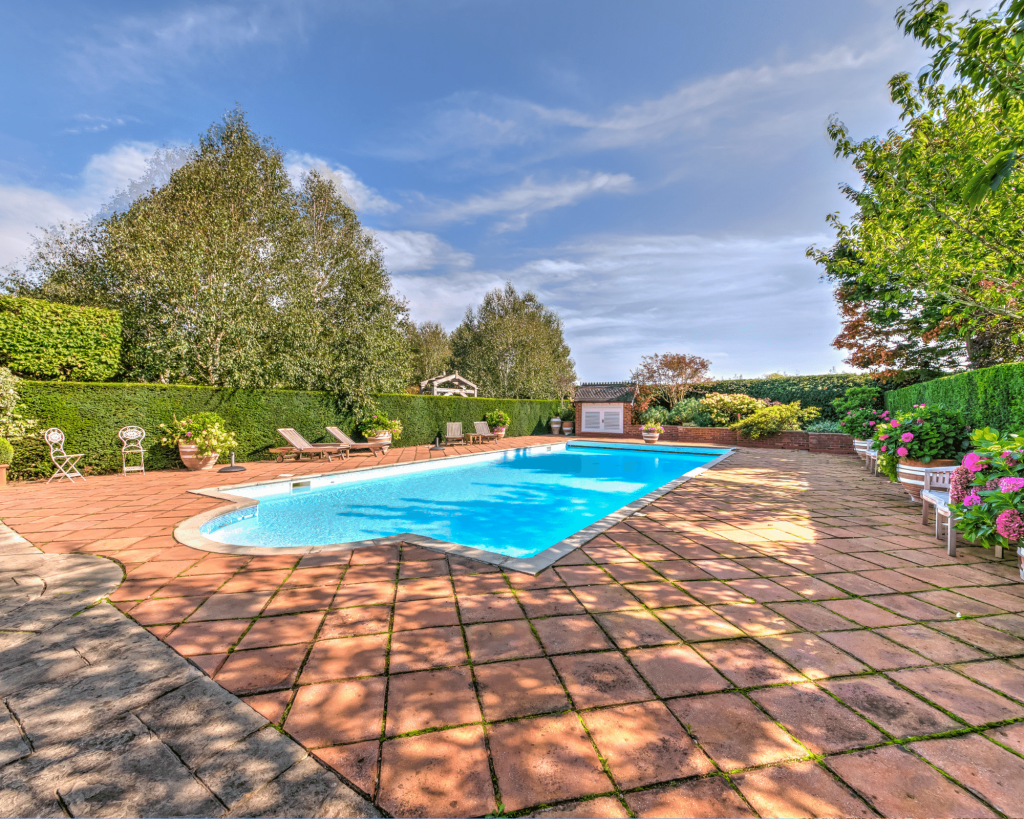 Rural houses for sale in the Midlands John German